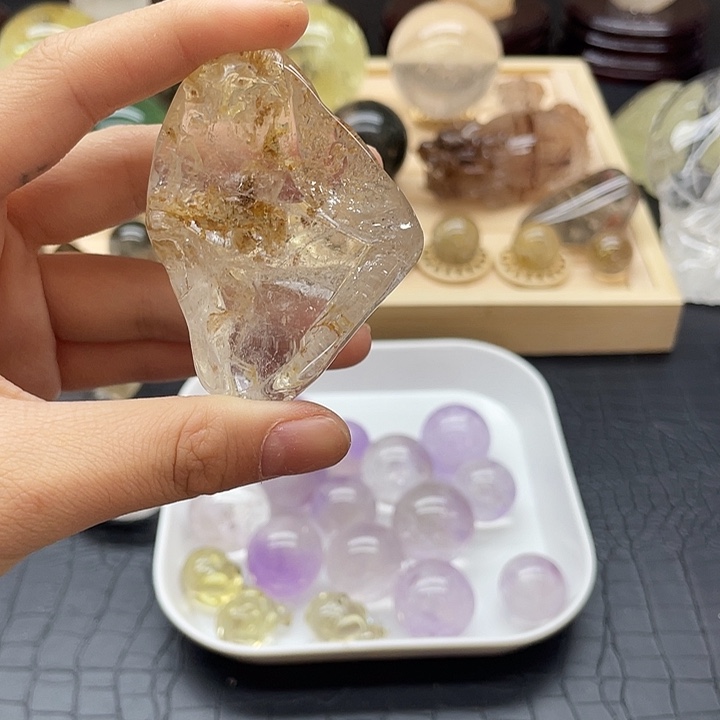 珠宝半成品水晶未镶嵌115水晶石
