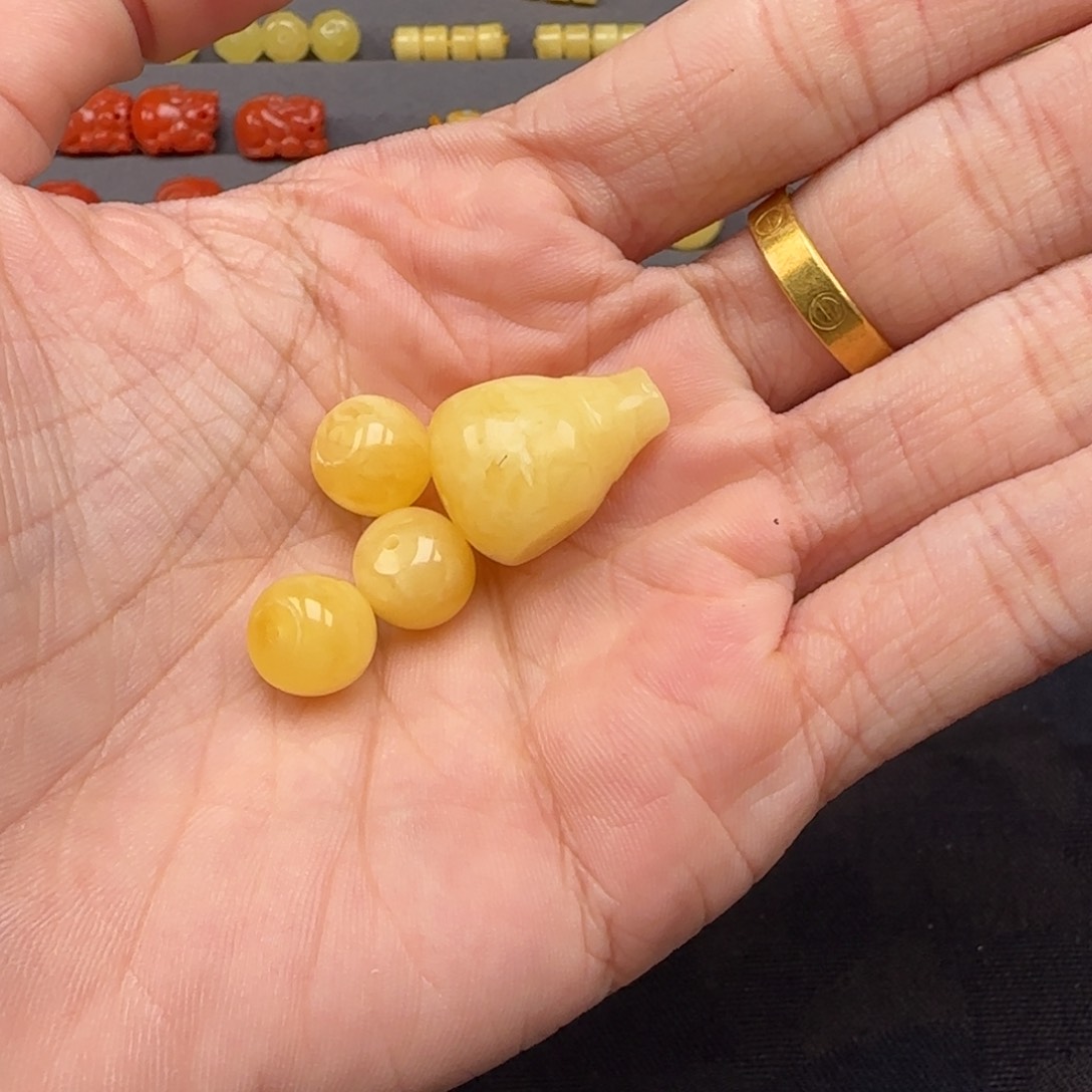 蜜蜡裸石未镶嵌天然三通配珠