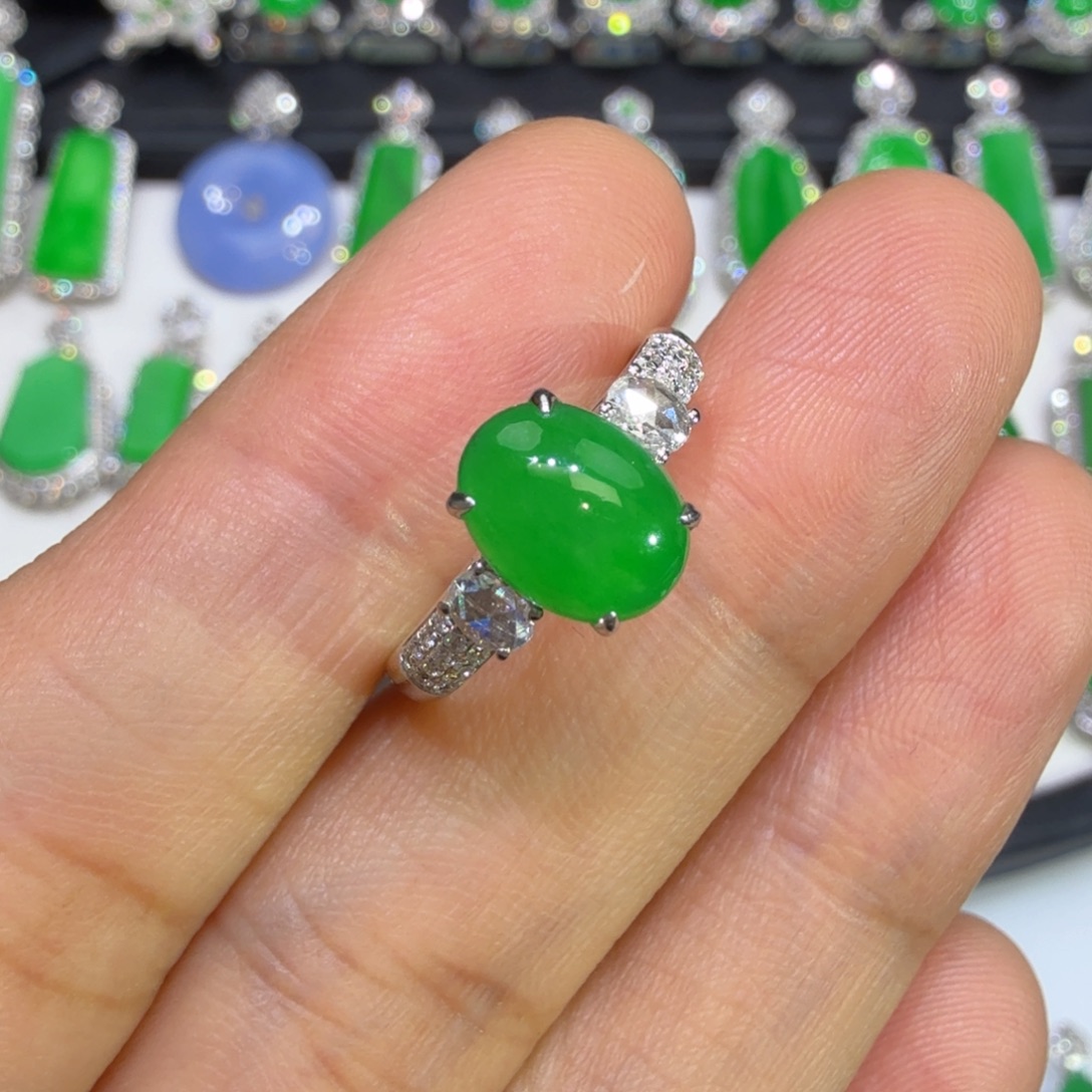 翡翠未镶嵌戒指收到货48小时鉴赏期