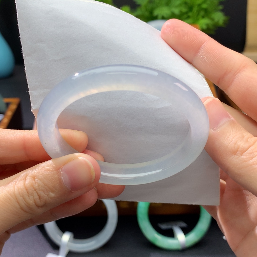 翡翠未镶嵌手镯闪购 3