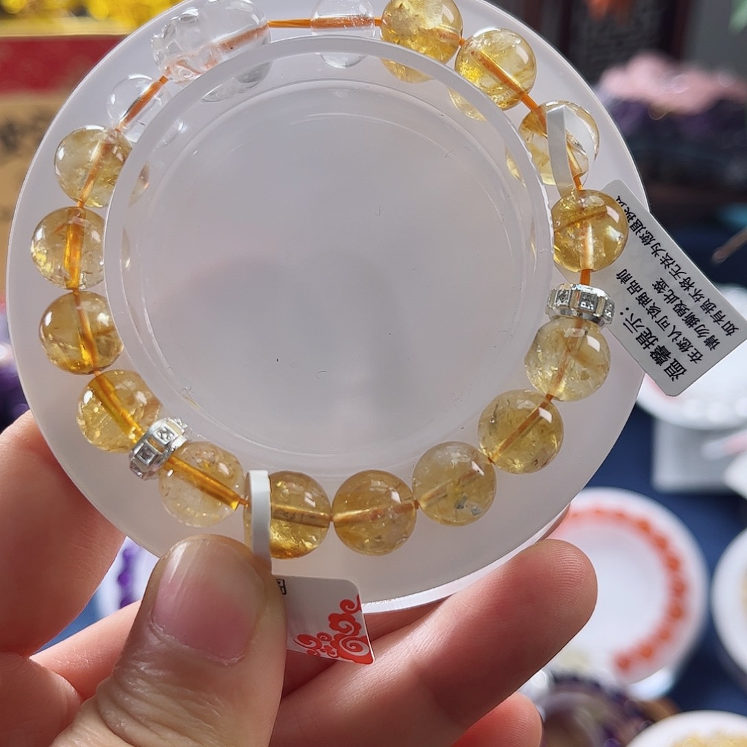 水晶手链未镶嵌多***病
