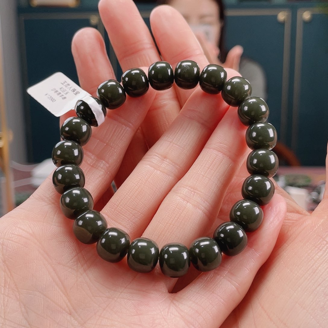 和田玉手串未镶嵌马**增沙枣青卡9.10老型