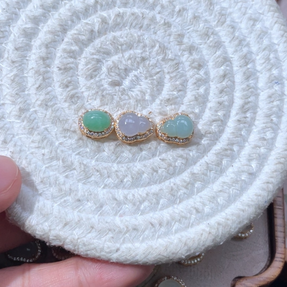 小***呀翡翠银S925镶嵌颈饰