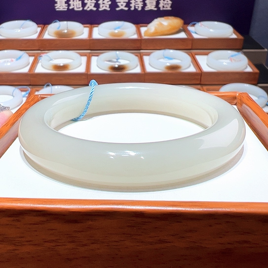 和田玉手镯 57未镶嵌