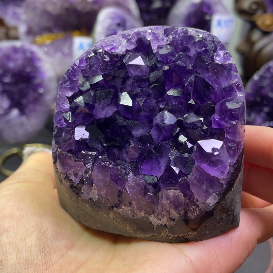 满***雪大型摆件（非配饰）未镶嵌紫晶