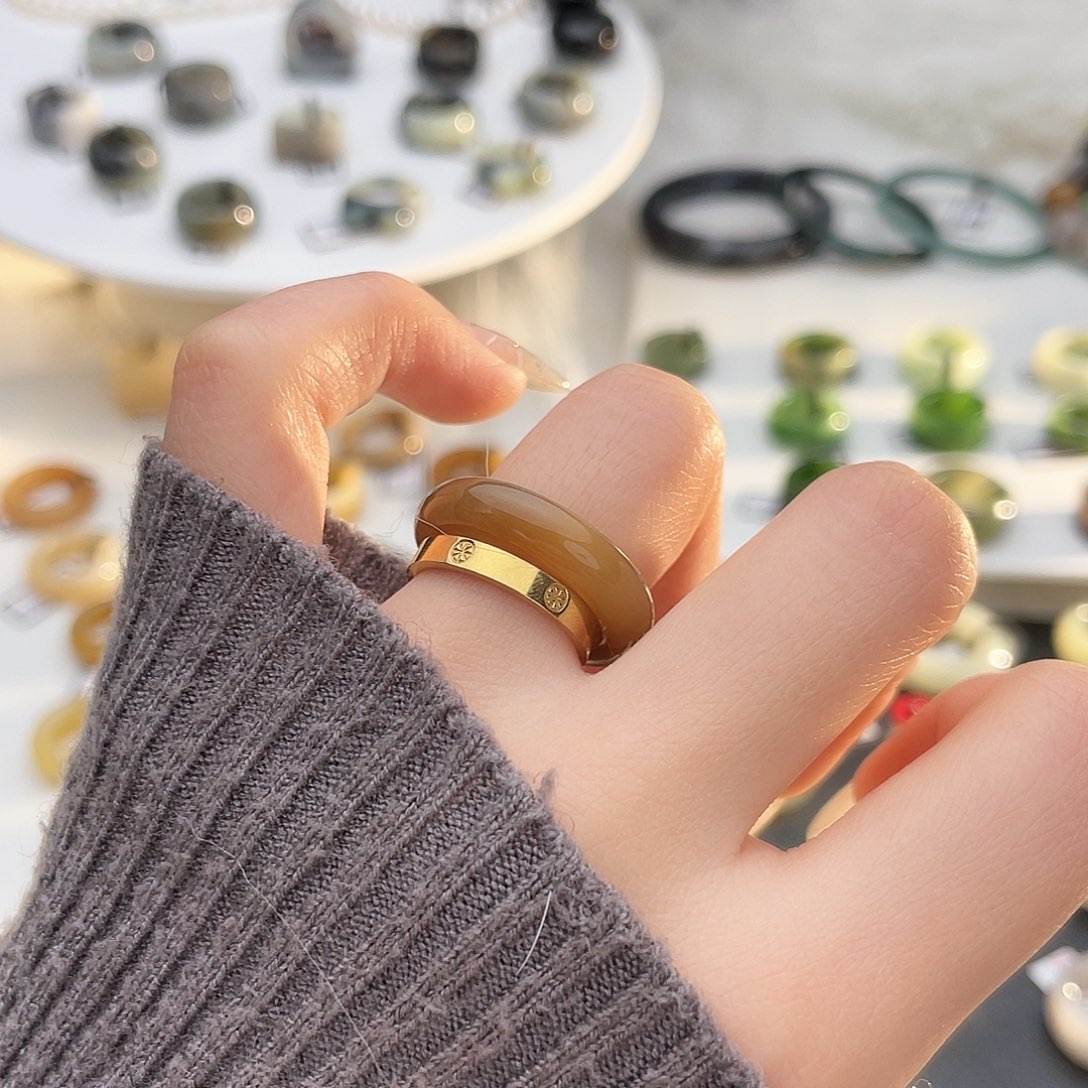 和田玉未镶嵌戒指k21 焦糖泥鳅背17.6mm