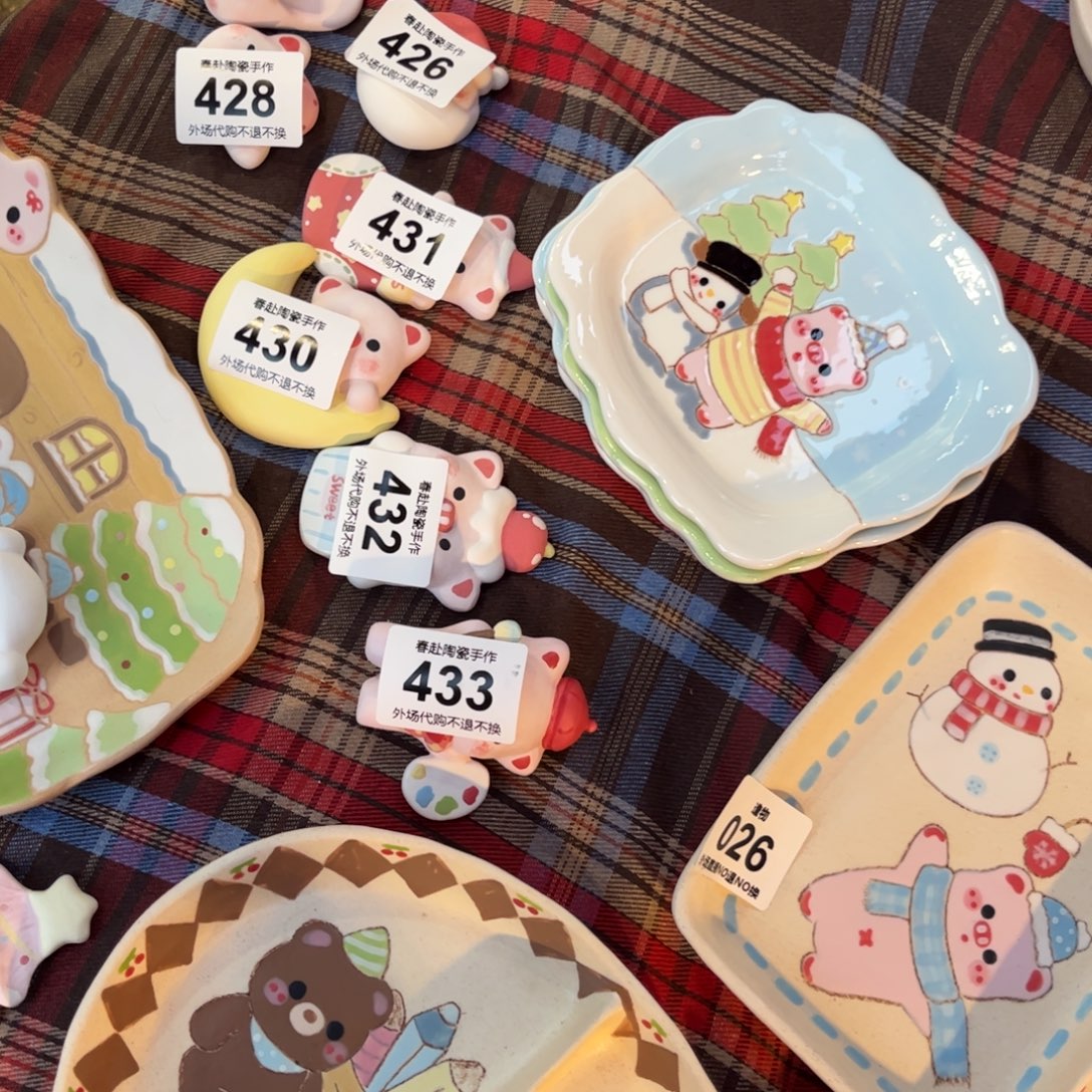 一****摆件陶27、28、26、31，30、32、33陶瓷