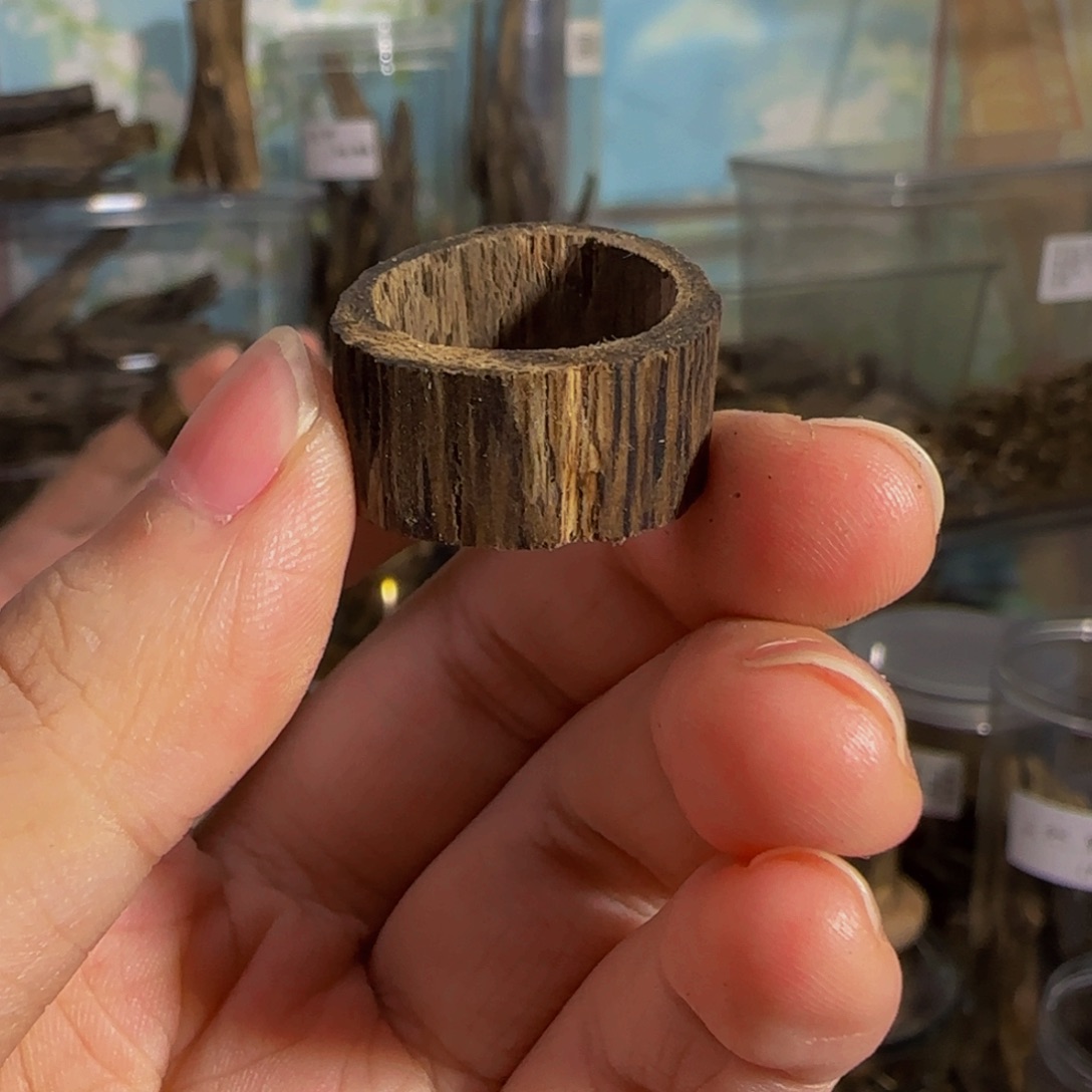 沉香碎屑沉香虫漏原材料42