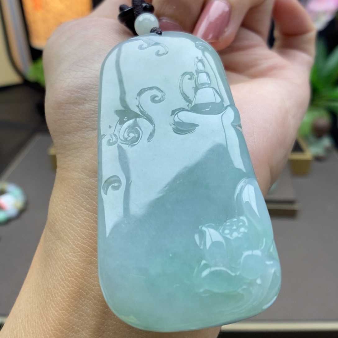 翡翠未镶嵌颈饰吊坠54