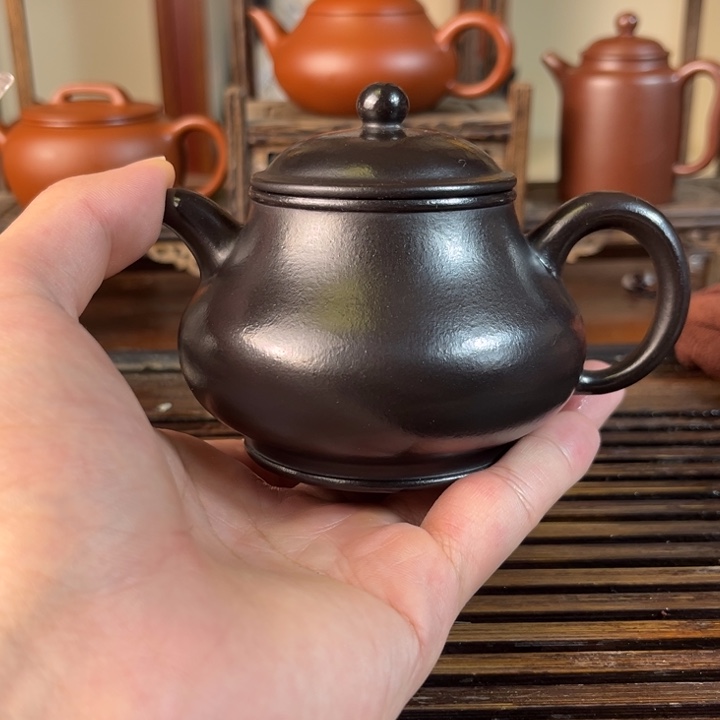 茶壶紫砂原矿紫砂手工制作
