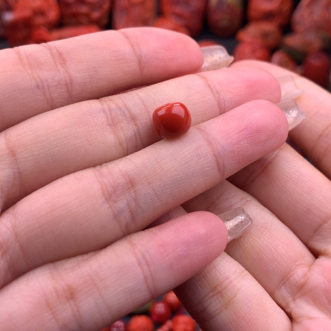 南红玛瑙南红川料原矿老型单珠8.4mm未镶嵌