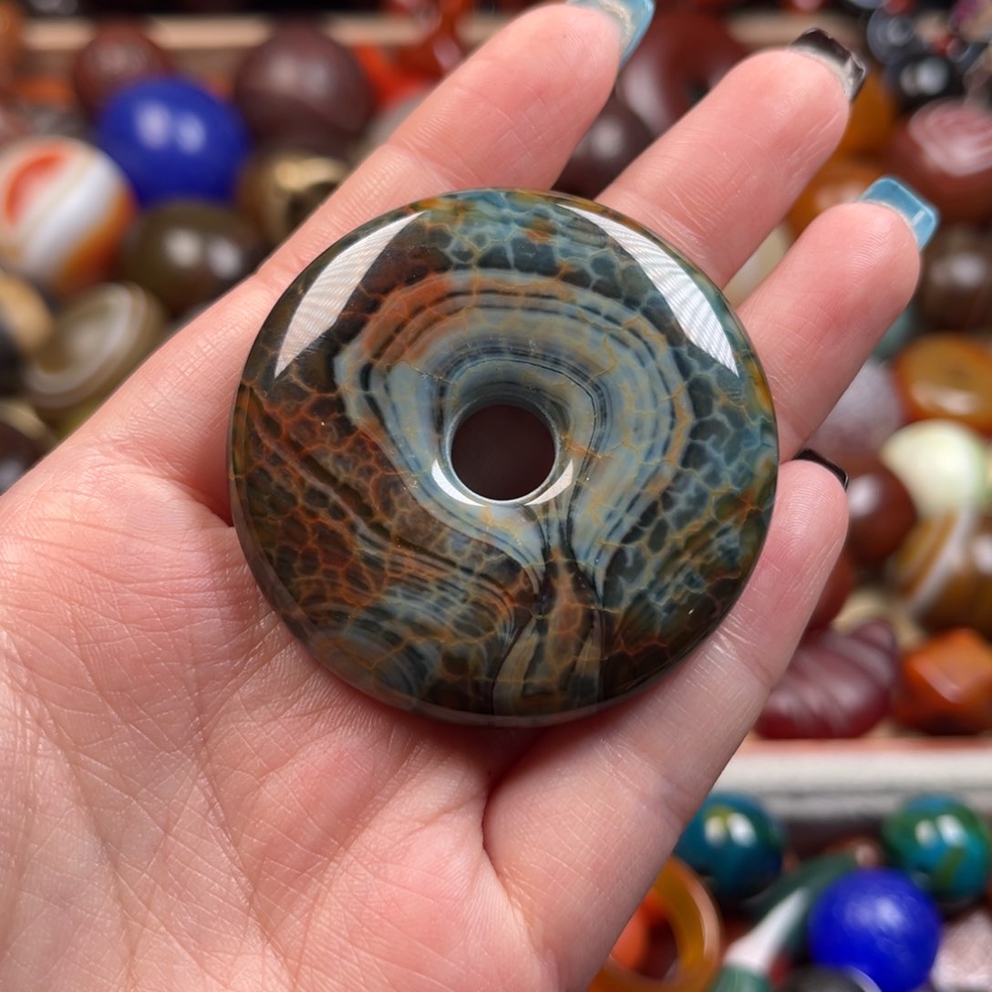 玛瑙/玉髓颈饰未镶嵌