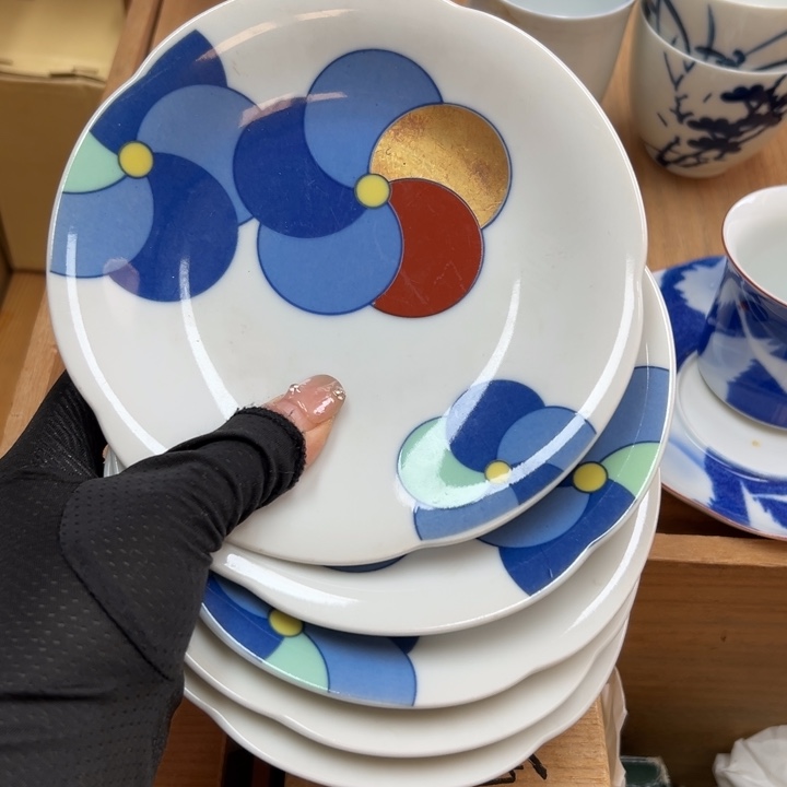 平***活谢谢你的关心和支持我的