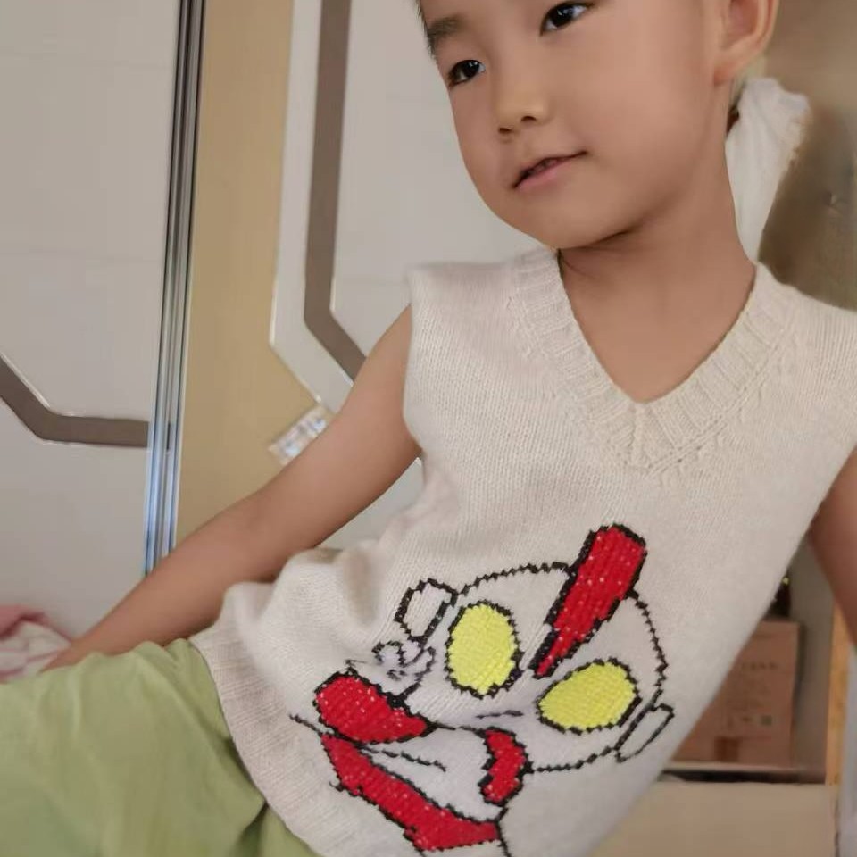 奥特曼长袖毛衣用线，美丽诺100%纯羊毛线。抗起球不掉毛。满5送一