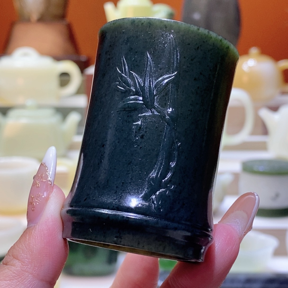 未镶嵌和田玉摆件和田玉青玉竹节杯