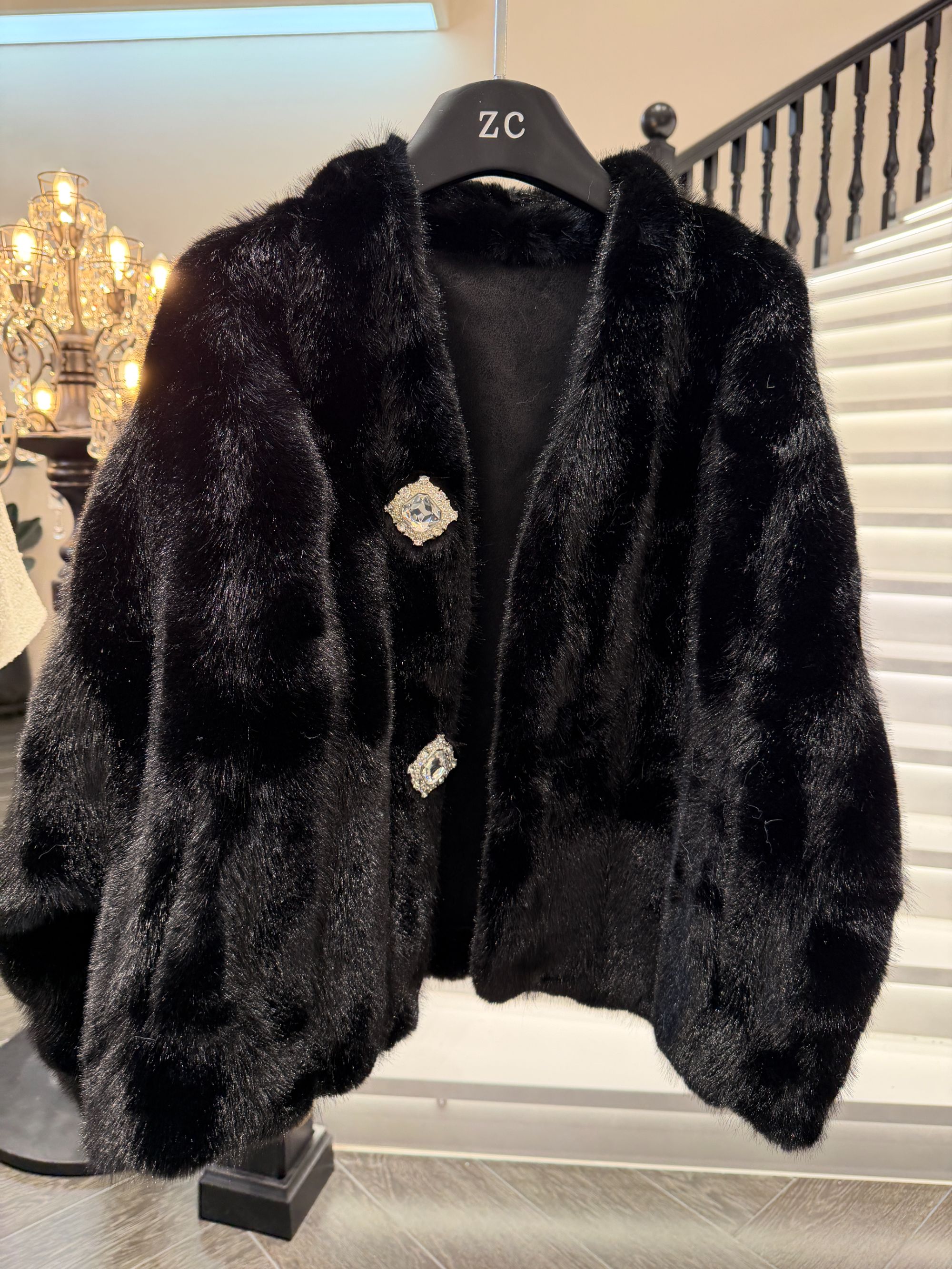 大气元（外套）原创设计高质光泽感毛毛外套#D0004