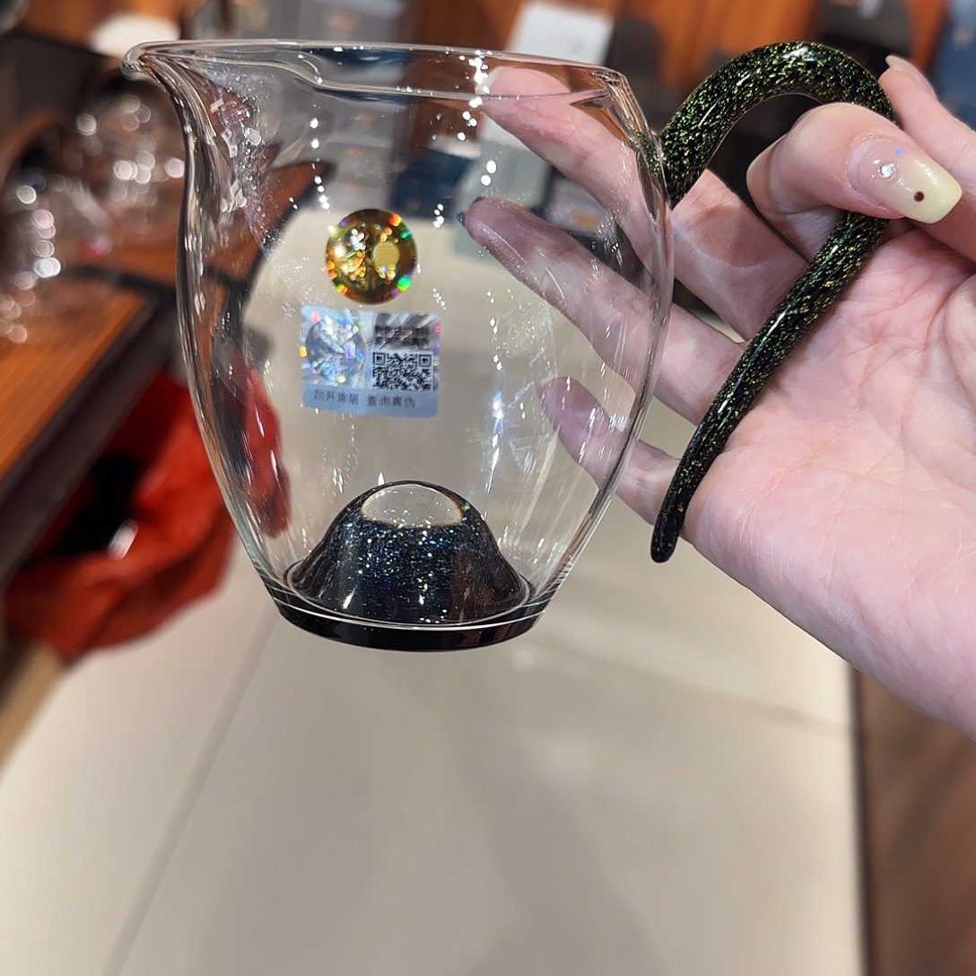 3***A斑斓黑金怡然///////