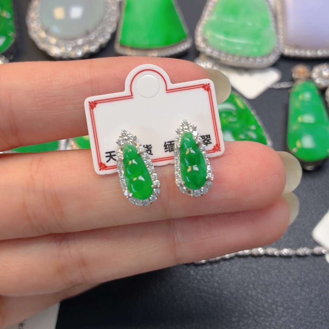 翡翠银S925镶嵌颈饰