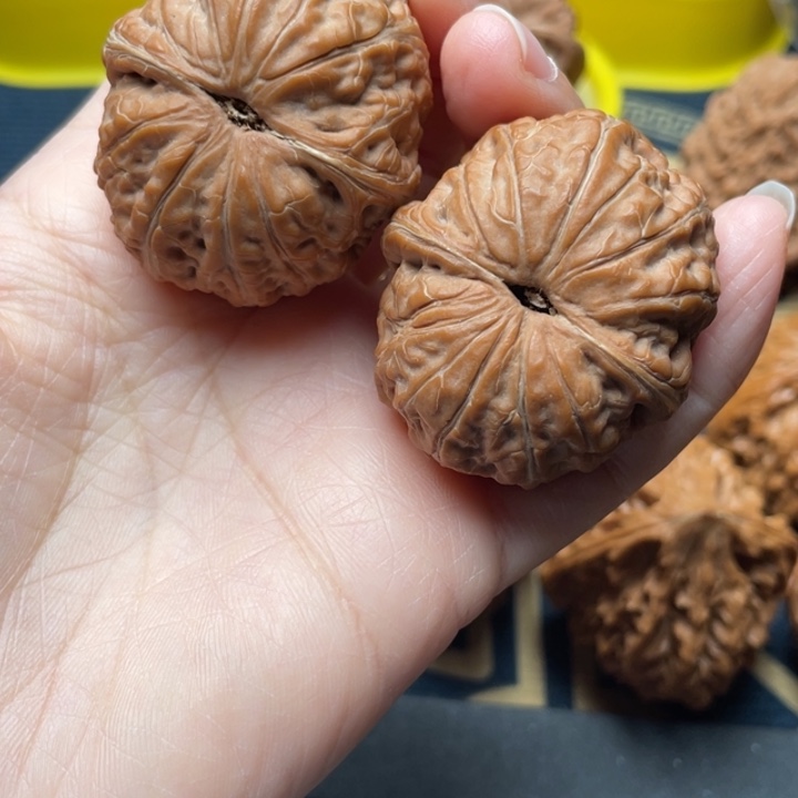 6***6把件文玩核桃元宝