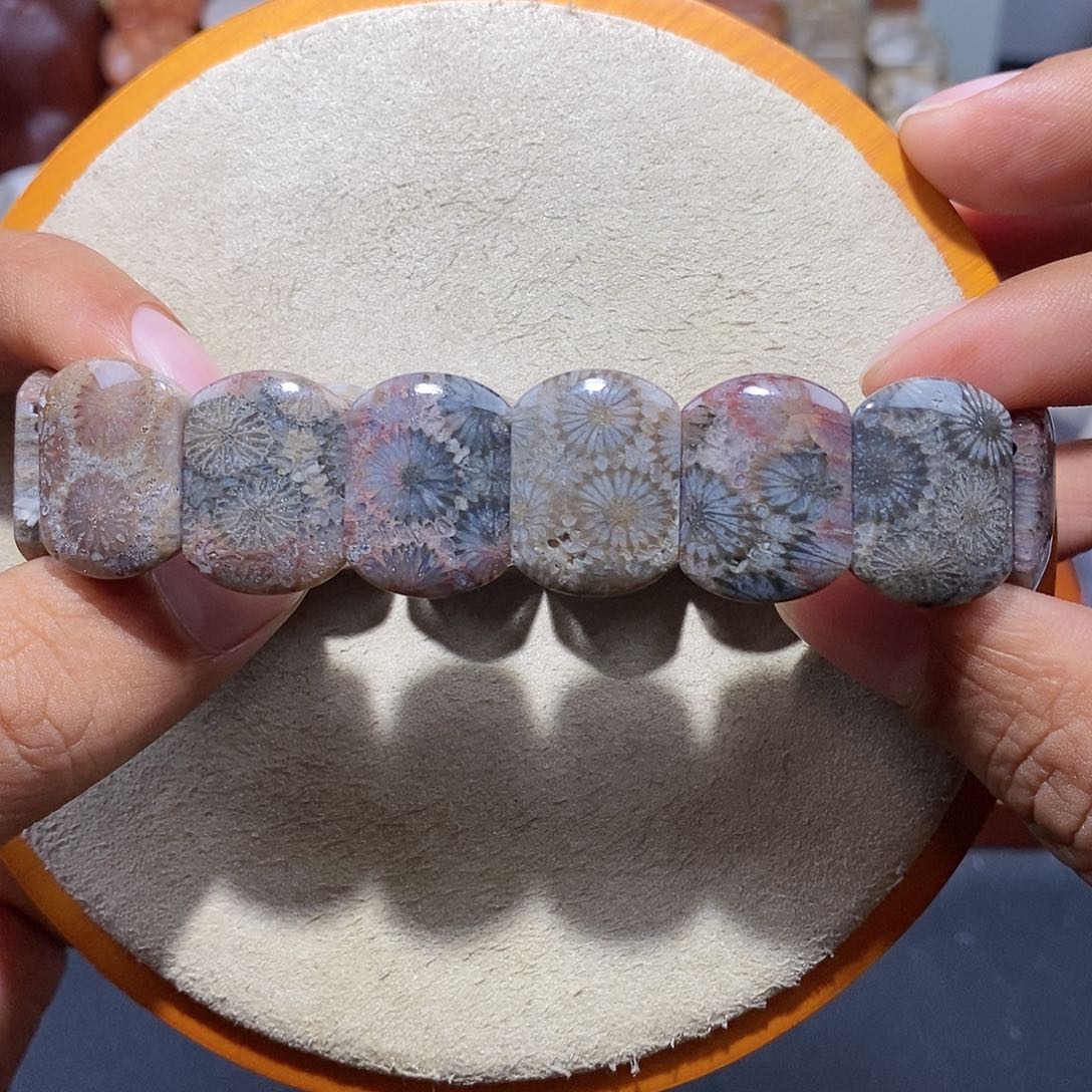 硅化珊瑚（珊瑚玉）手串未镶嵌黑大花16