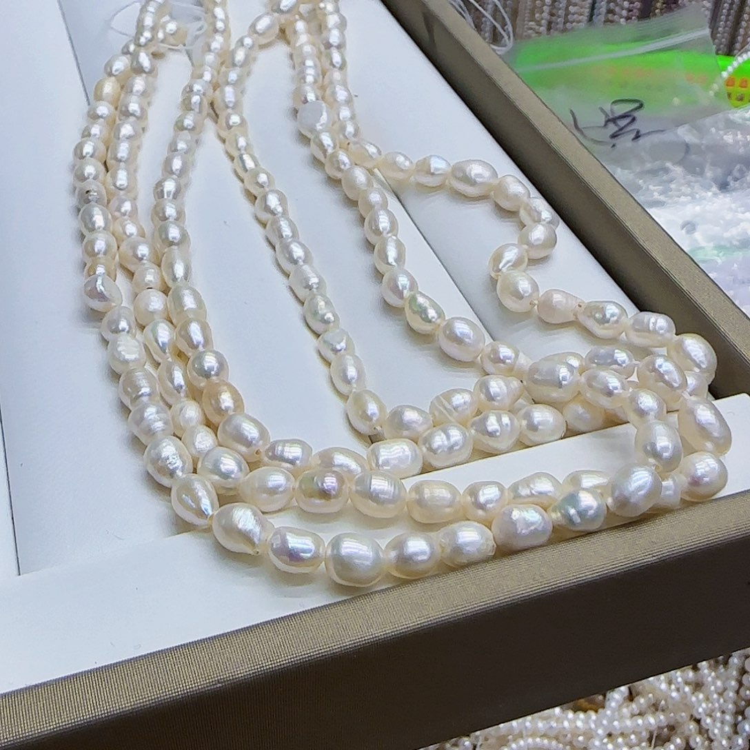 未镶嵌淡水珍珠13号，一条价格36厘米左右