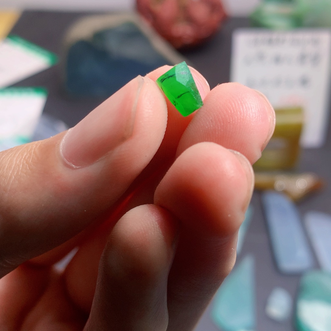 未镶嵌定制翡翠翡翠