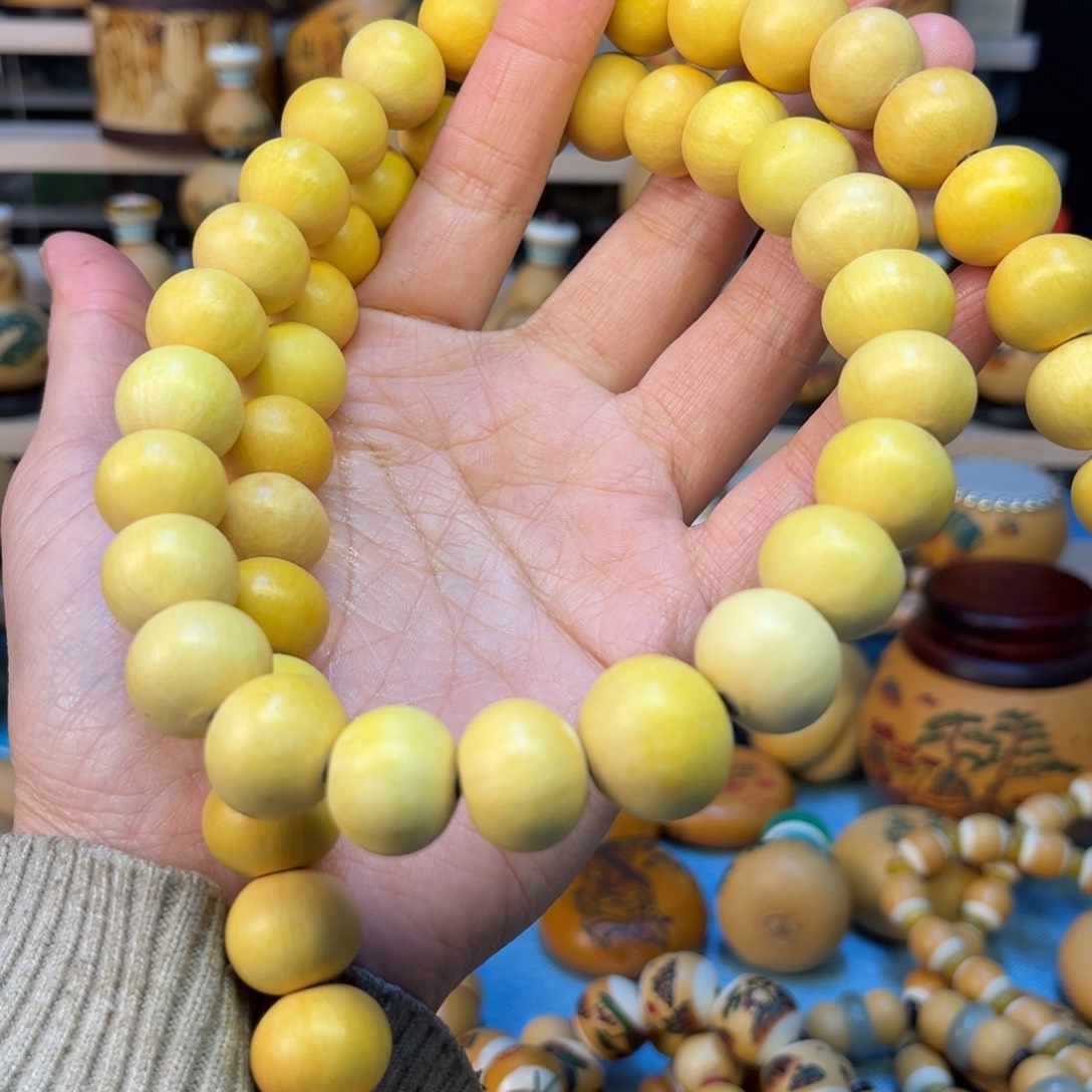 林****大叶紫檀（黑酸枝木类）