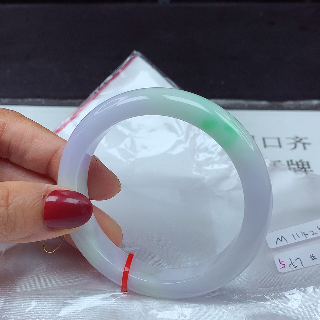 翡翠手镯未镶嵌54圈4259