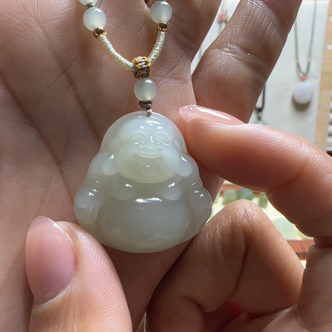 和田玉颈饰未镶嵌安*诺