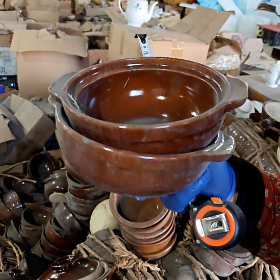 瓷片陶瓷盘子碗啥都有