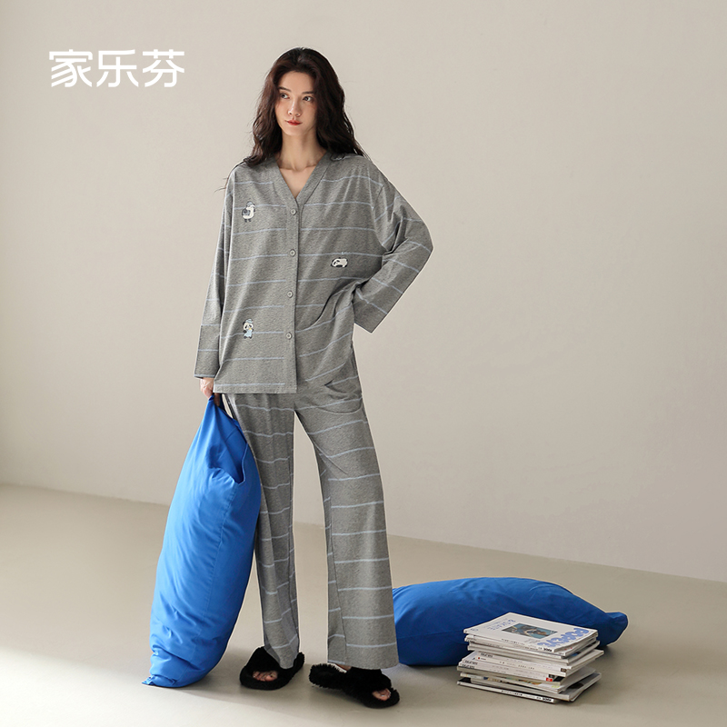 家乐芬睡衣女春秋款纯棉长袖家居服大码休闲V领可爱熊猫开衫套装