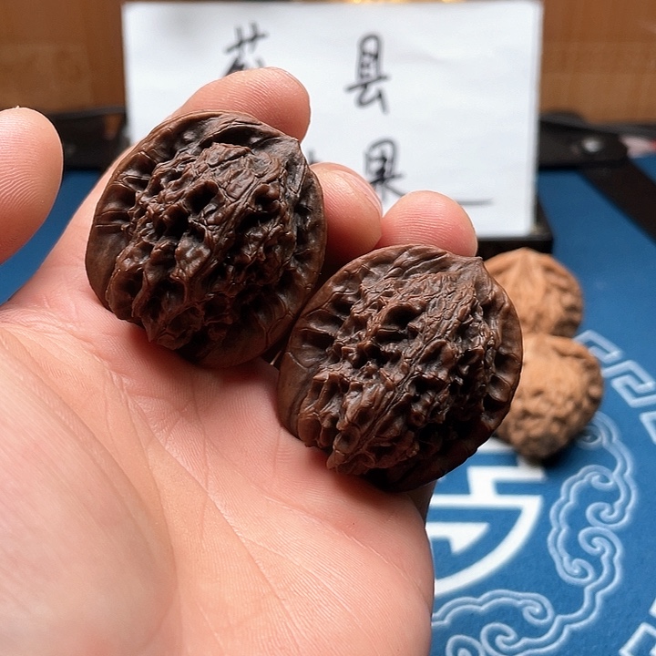 文玩核桃吊坠马老四地闷