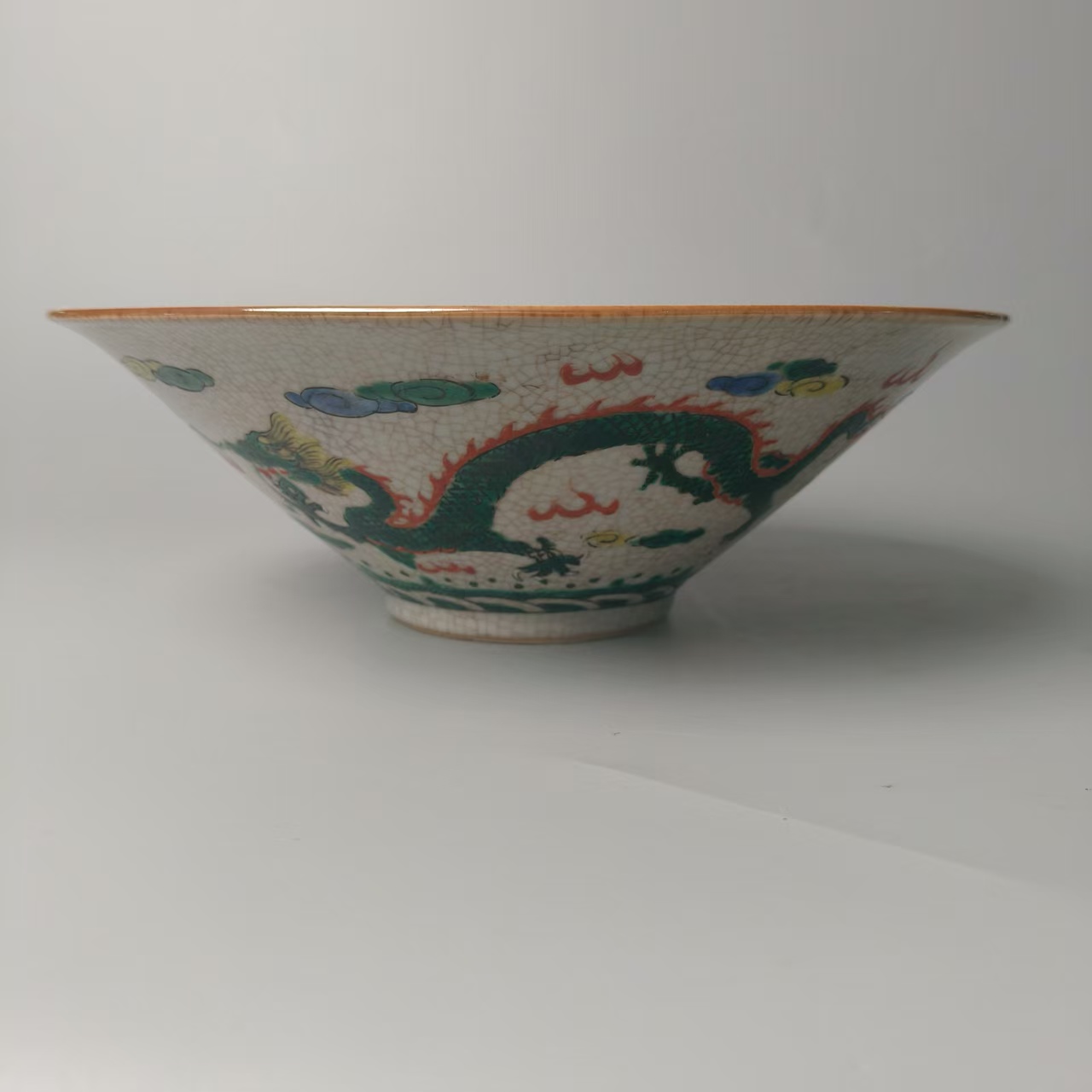 哥釉开片粉彩双龙纹八仙碗4080068