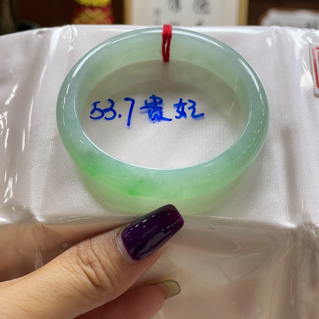 翡翠未镶嵌手镯13 号链接