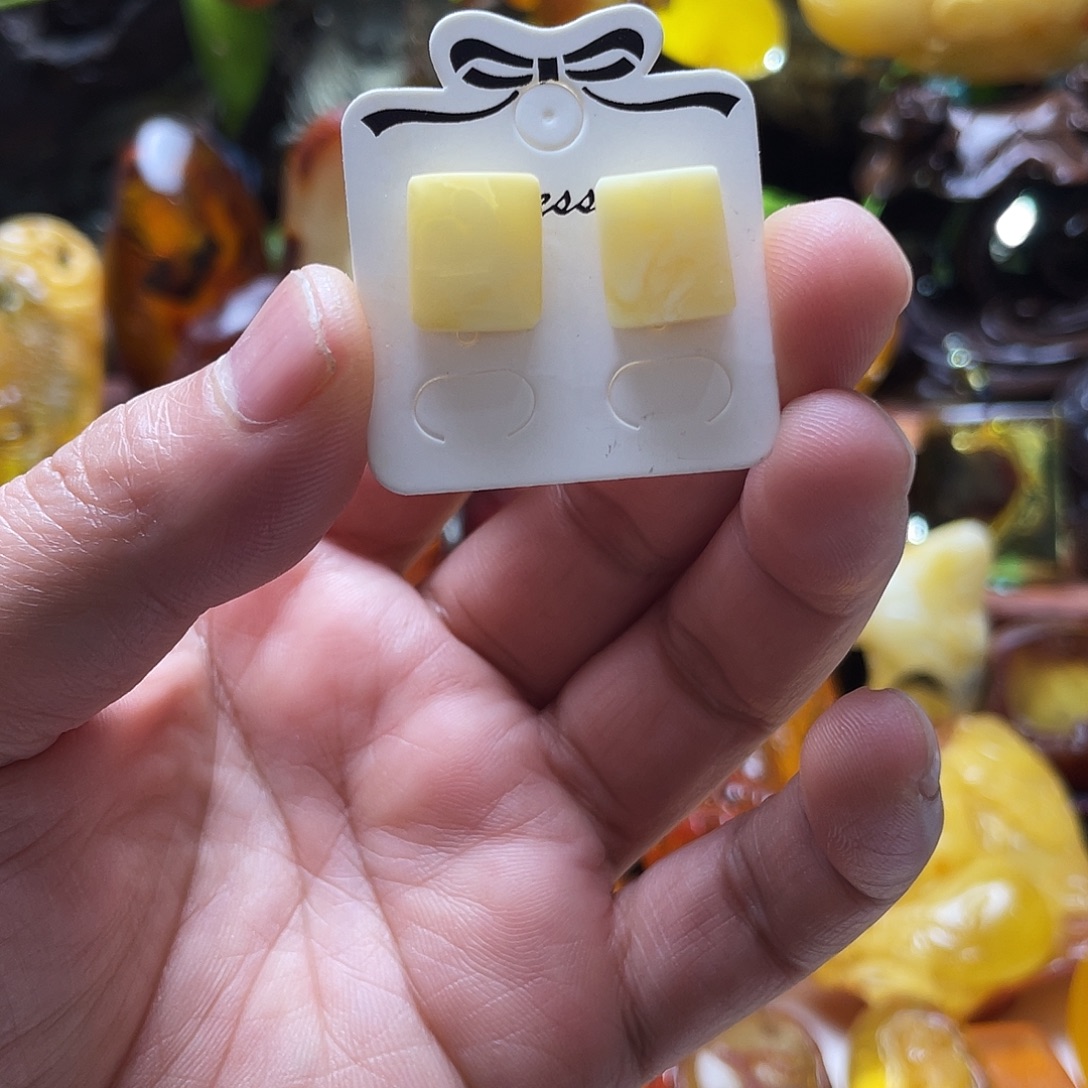 琥珀银S925镶嵌裸石耳钉