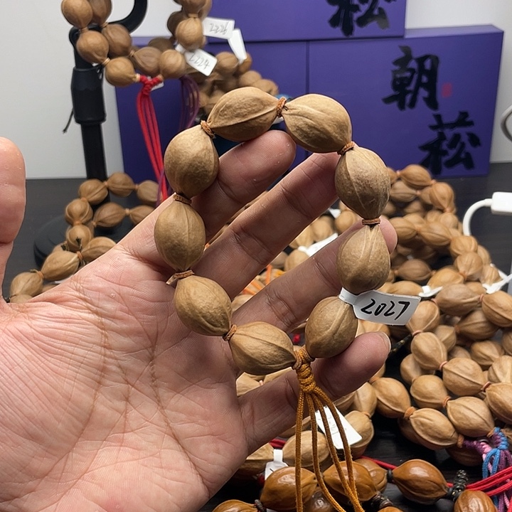 ****牛橄榄核吊坠2027梅林铁核……