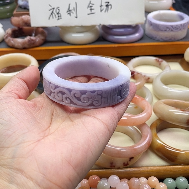 未镶嵌手镯石英质玉z****n