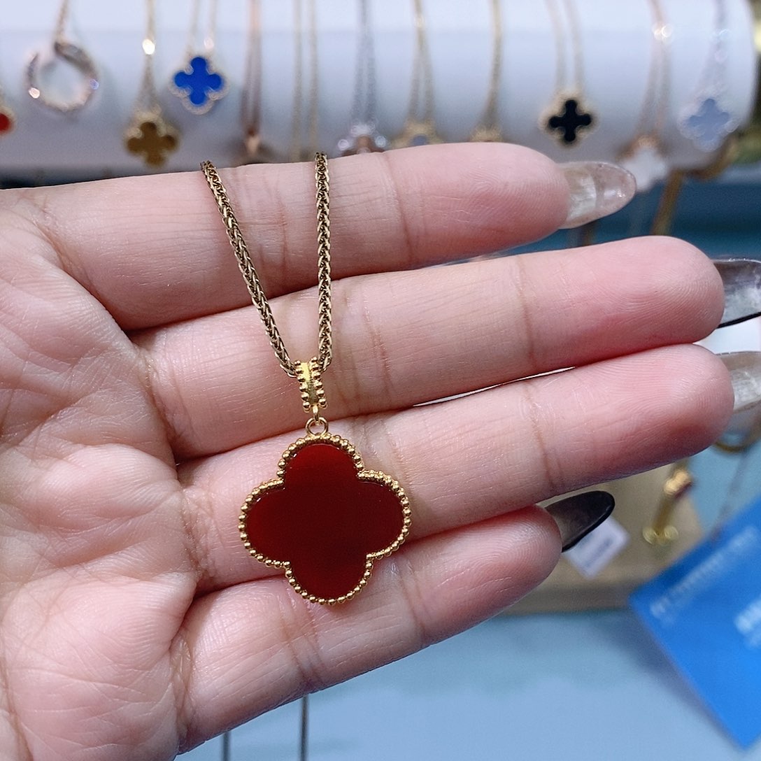 玛瑙/玉髓吊坠(不含链)18K金镶嵌K黄