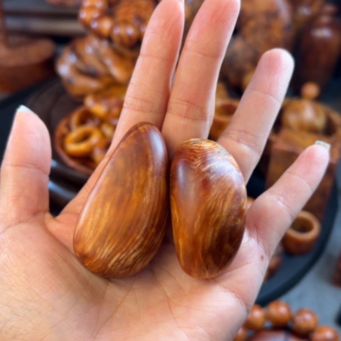 【闪购商品】松木（琥珀木）把件有瑕疵不退货