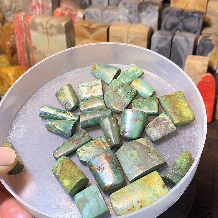 昌化鸡血石昌化石