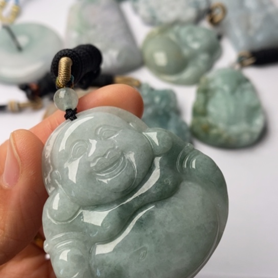 翡翠未镶嵌挂件翡翠