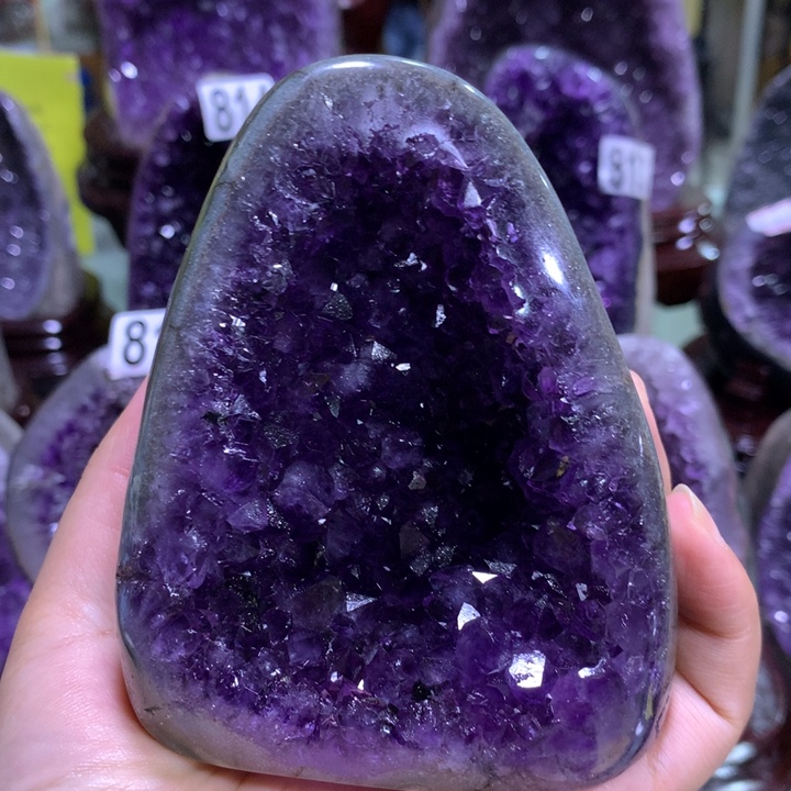 未镶嵌大型摆件（非配饰）水晶