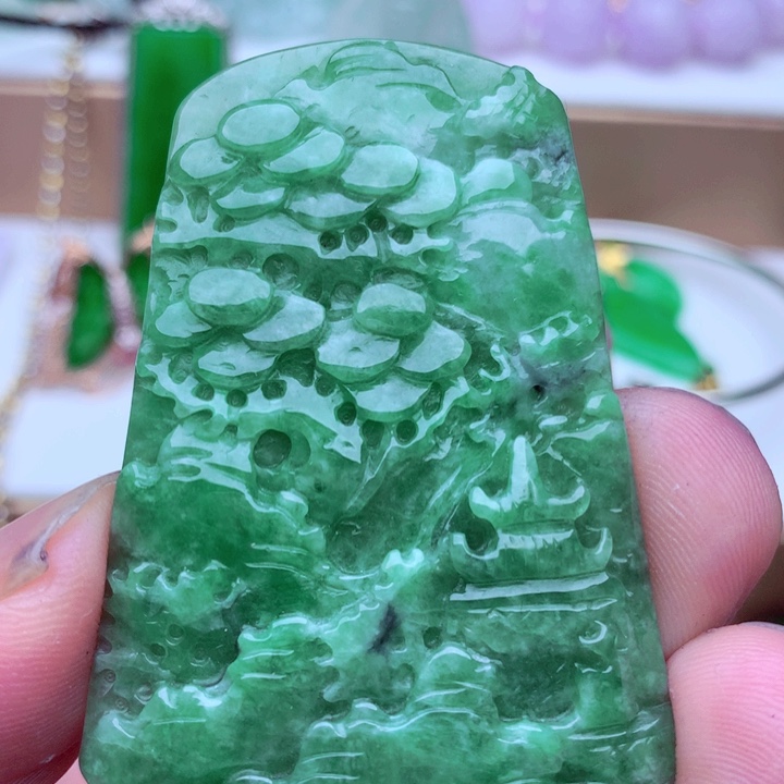 翡翠未镶嵌吊坠(不含链)