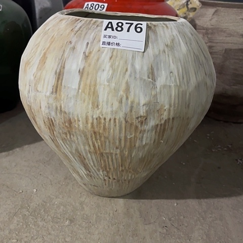 陶瓷哇塞小珑福利花瓶A876