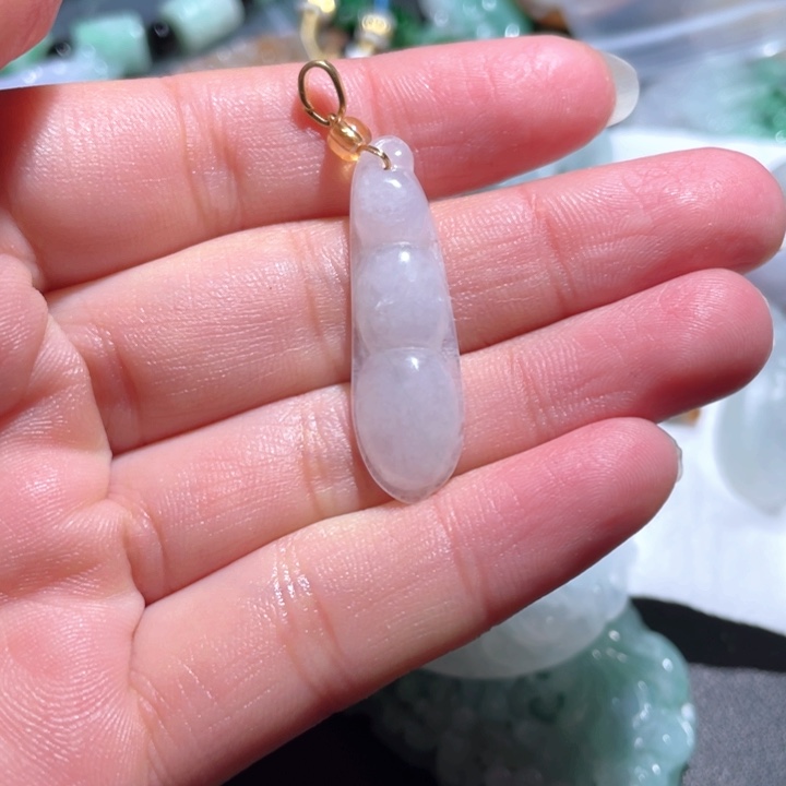 【闪购商品】翡翠颈饰未镶嵌苯天然翡翠