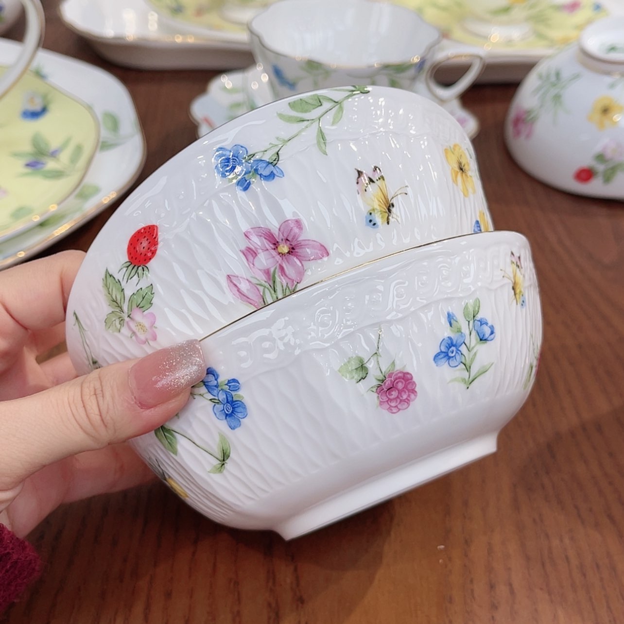 【闪购商品】瓷片碗碗————————