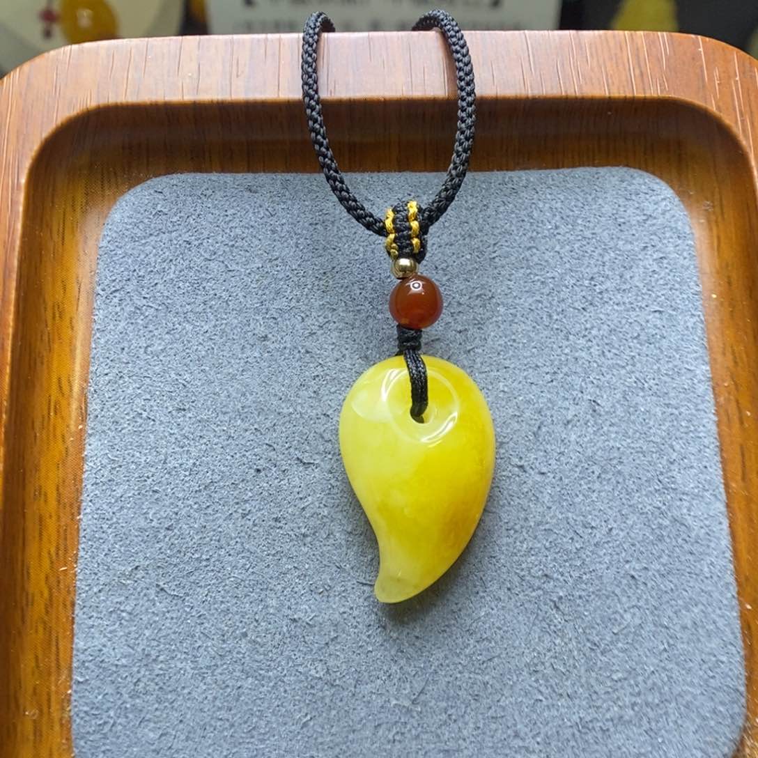 蜜蜡颈饰未镶嵌W****z郎