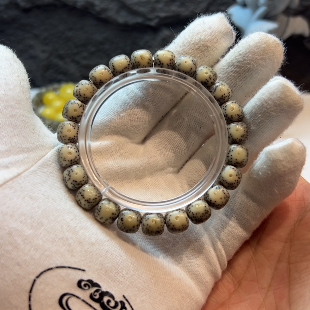 骨瓷白大眼睛10/9星月菩提