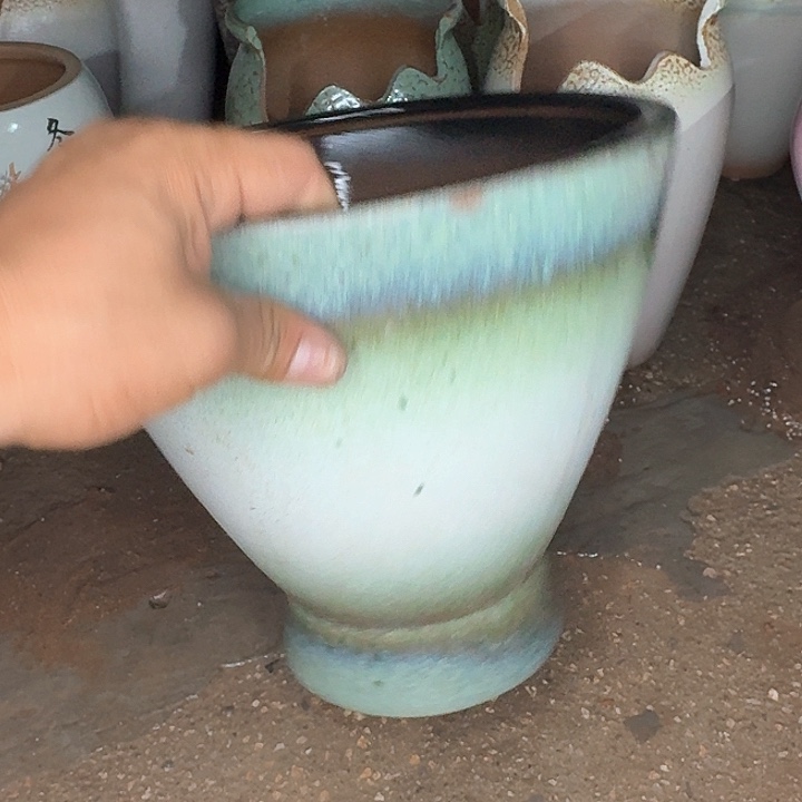 微瑕花盆啦来啦啦