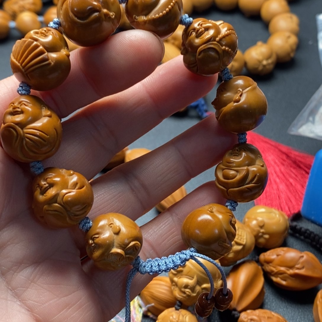 吊坠橄榄核妞*橄榄核